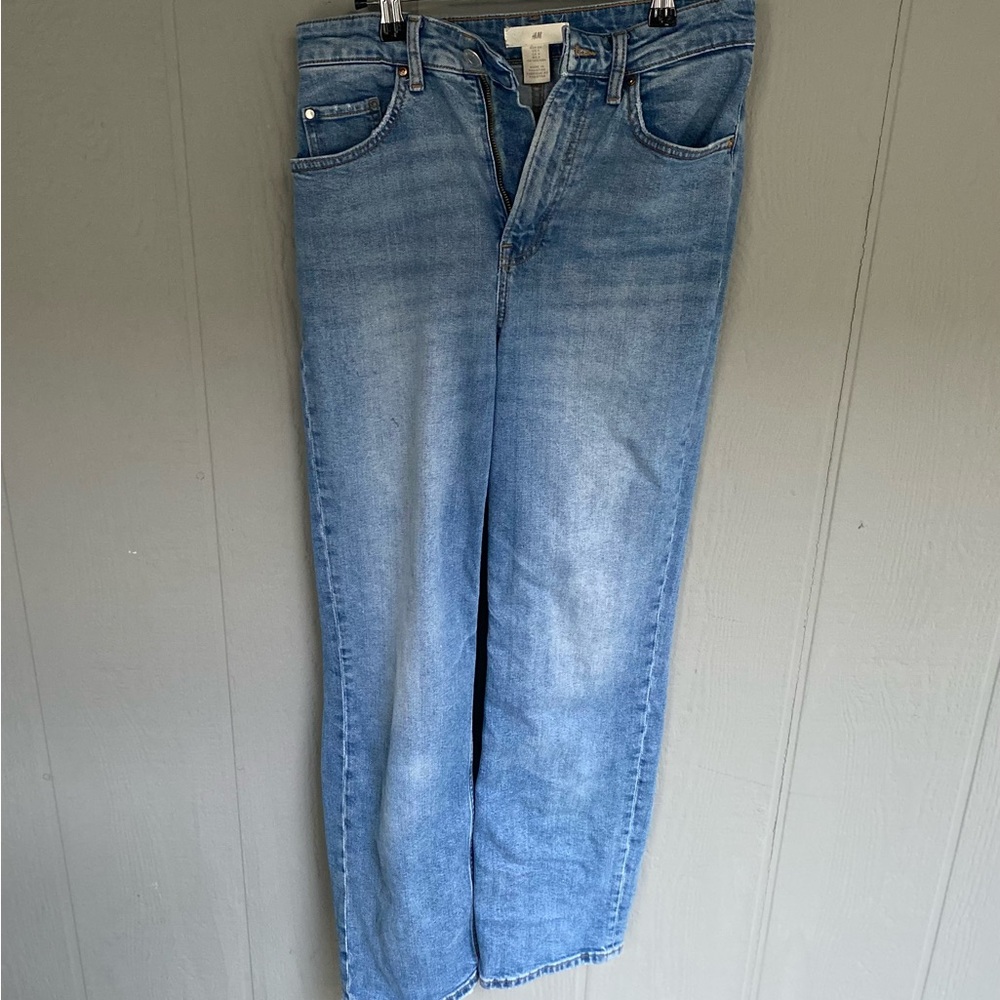 H&M Jeans Women’s Size 4 Blue Medium Wash Straight Leg Denim Y2k